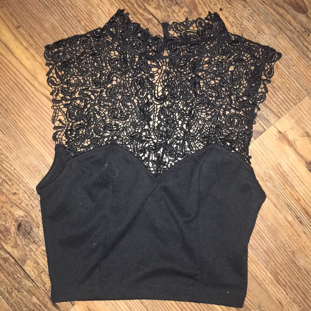 Sexy crop top!